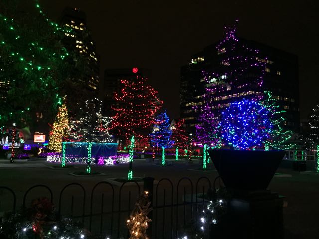 10 Of Our Favorite Columbus Christmas Traditions
