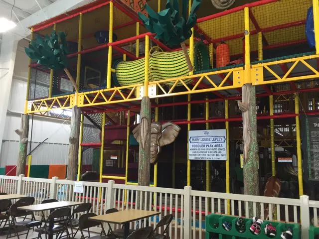 Bellevue, Ohio is a fun town to explore in the Lake Erie Region! With a great indoor play area, railroad museum and tasty barbecue! See 3 fun things to do in Bellevue Ohio! Jungle Junction play area in Bellevue, Ohio