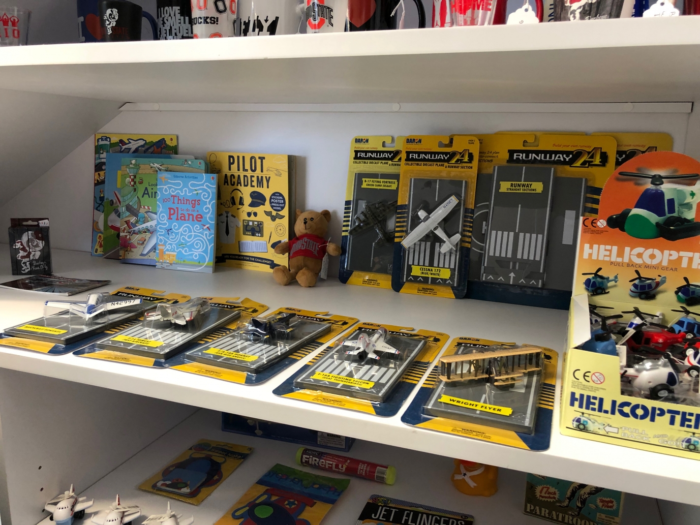 airplane themed gifts at OSU airport.