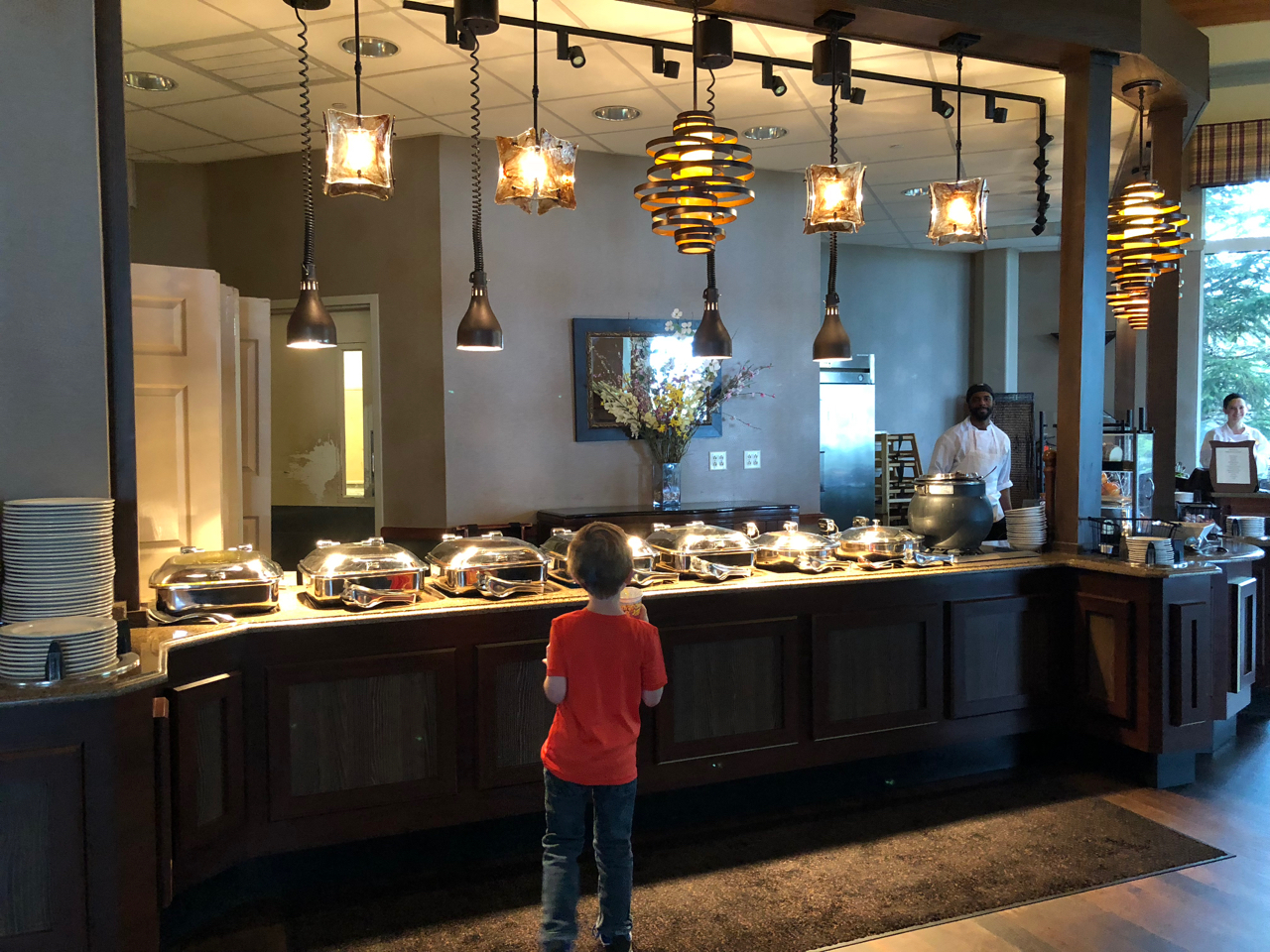 breakfast buffet at Horizons Restaurant