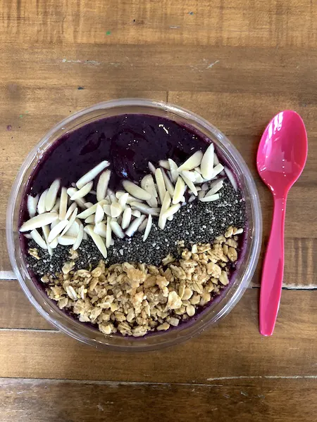 smoothie bowl at Square 7 coffee shop in Lancaster, Ohio