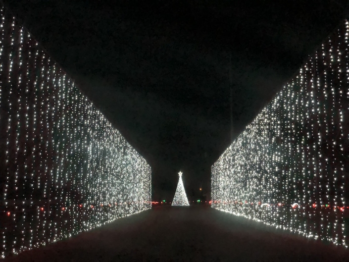 WonderLight's Christmas Glows with Over One Million LED Lights!