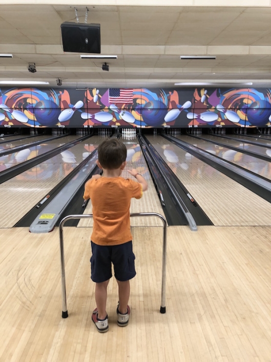 bowling alley in columbus ohio