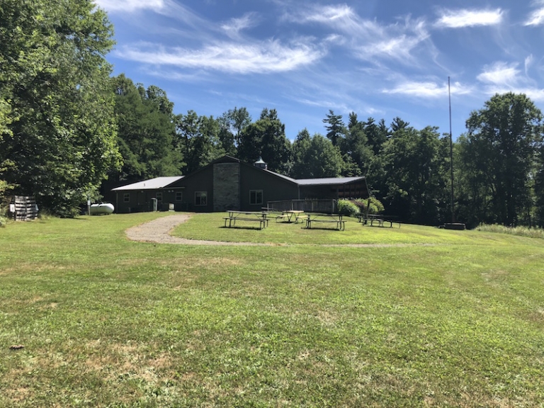 picnic area at Ohio Bird Sanctuary