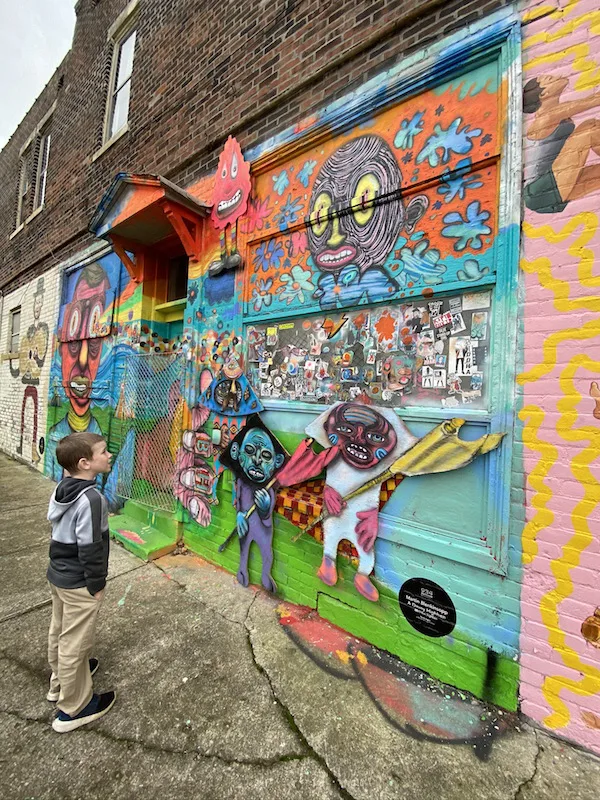 The 934 Outdoor Gallery and Scavenger Hunt will Brighten Your Day