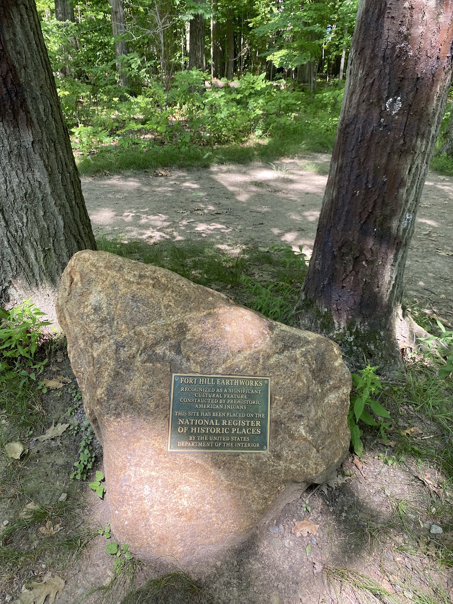 A stone marker for the Fort Hill Earthworks at Rocky River Reservation.