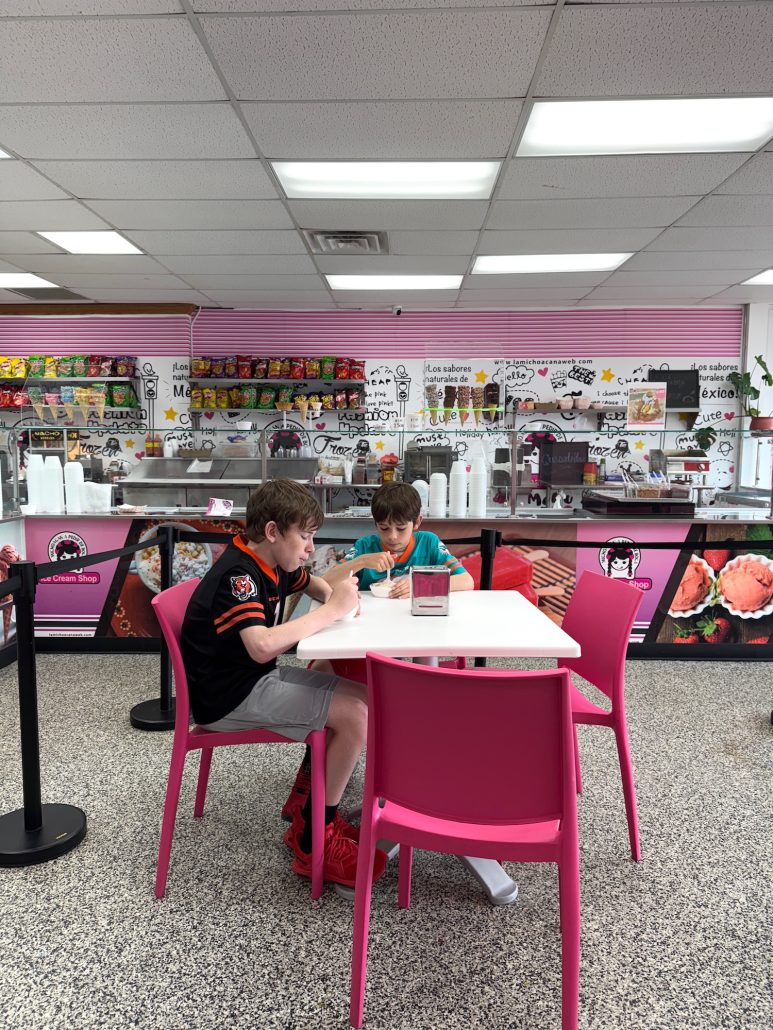 Michoacán A Pedir de Boca ice cream shop.