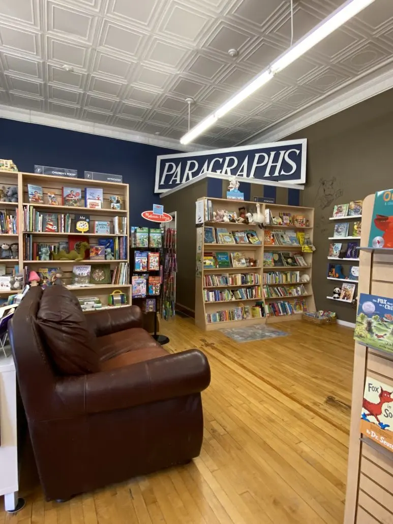 Inside Paragraphs Bookstore in Mt. Vernon, Ohio.